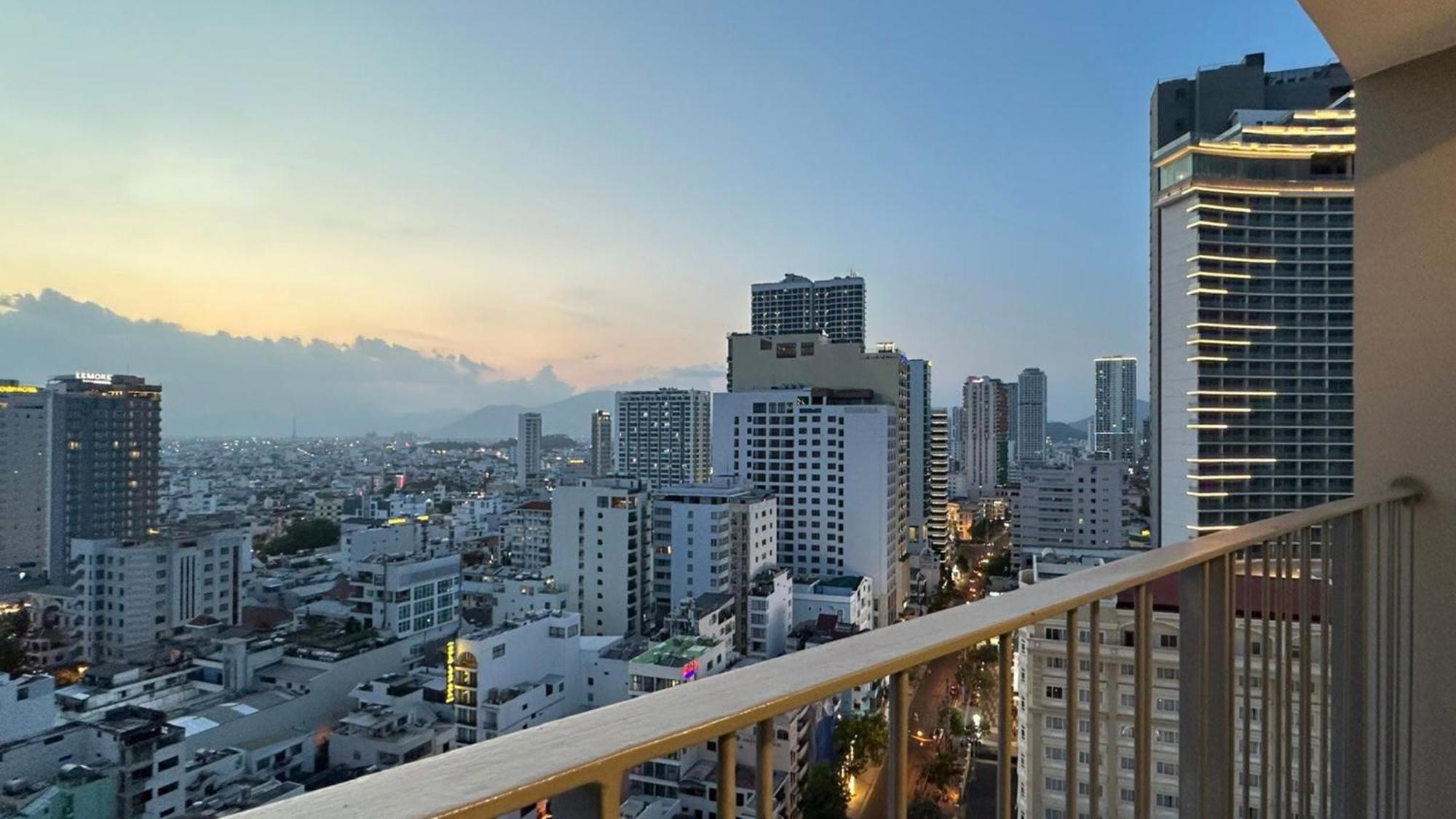 L'Apartment And Signature Nha Trang Tours - Muong Thanh Luxury Khanh Hoa 客房 照片